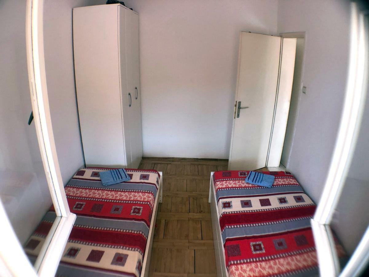 Apartment One Bedroom 500m From The